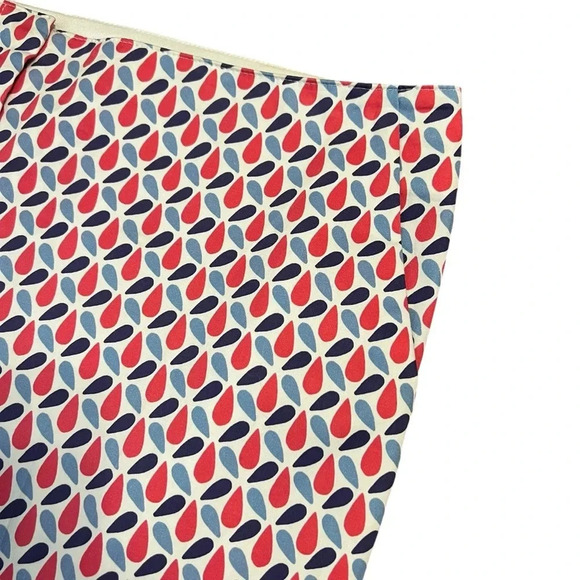 Armani Collezioni Women Size 12 Patterned Cropped Trousers Pants Red Blue - Picture 4 of 6